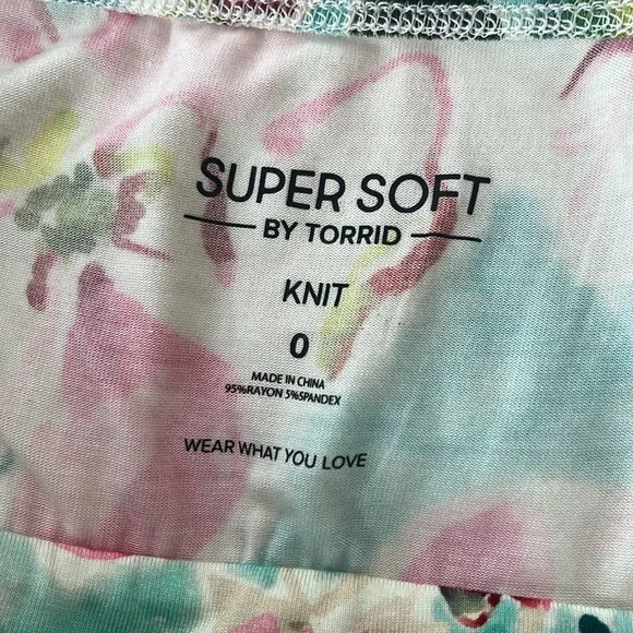 Torrid Tropical Floral Super Soft Knit Midi Dress  NWT Size Large - Picture 11 of 11